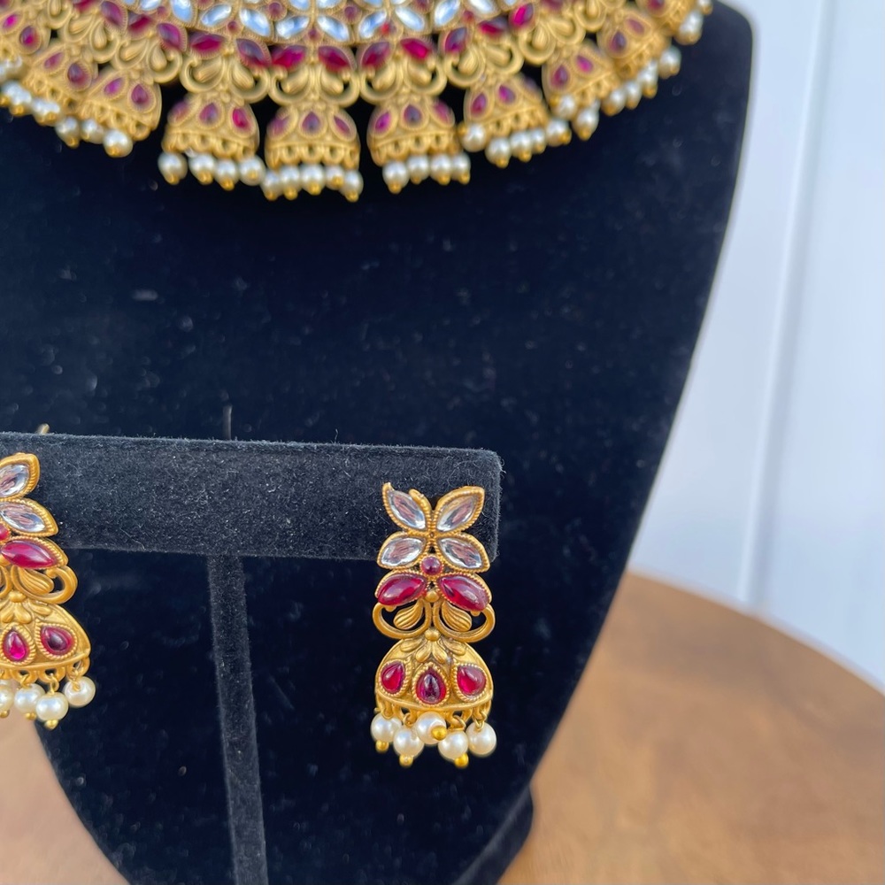 Gold Plated Pink Kundan & Pearl Choker Necklace Set for Women - Picture 10 of 12